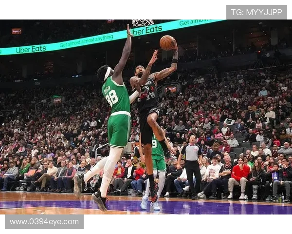 布朗25分53秒创队史最快35分5篮板5助攻纪录引发热议