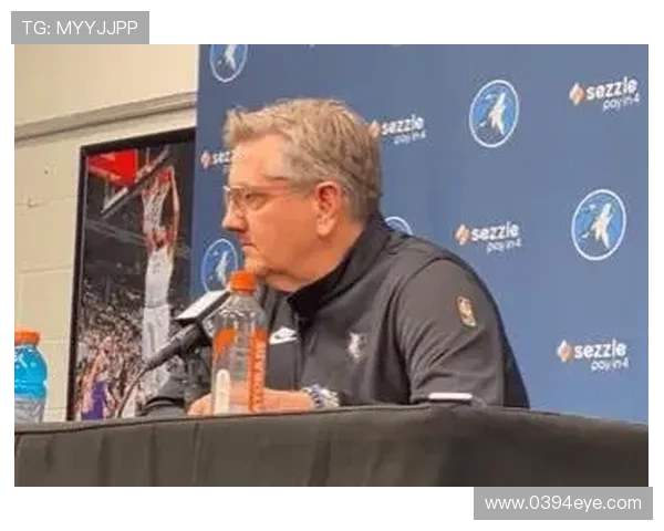 芬奇坦言球队对手速度过于敬畏强调持球压迫需加强 芬奇坦言球队对手速度过于敬畏强调持球压迫需加强